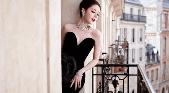 让女人更疯狂背入式性爱姿...