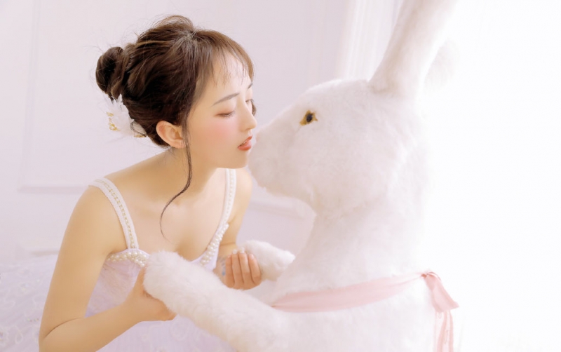 芭蕾舞美少女白丝美腿室内写真